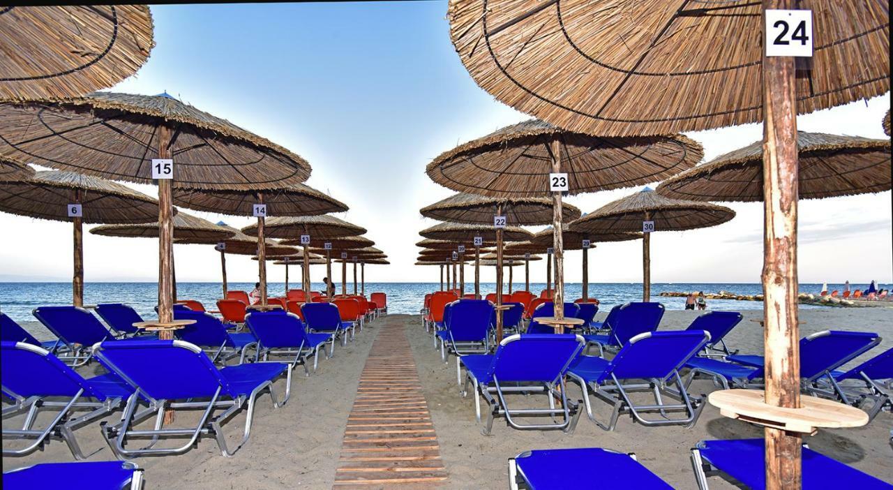Eutopia Paralia Katerinis Exterior photo